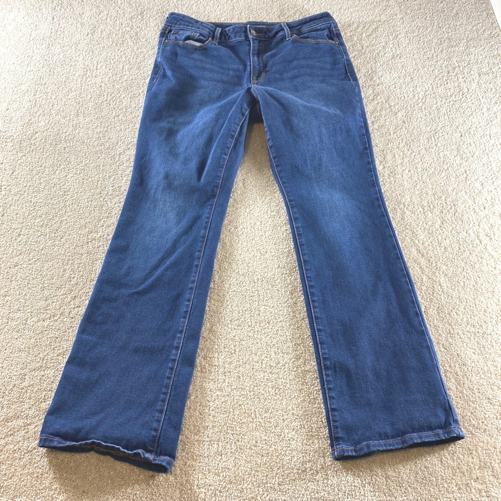 Old Navy Kicker Boot-Cut Jeans Womens 10 Short Blue Excellent Mid-Rise Stretch